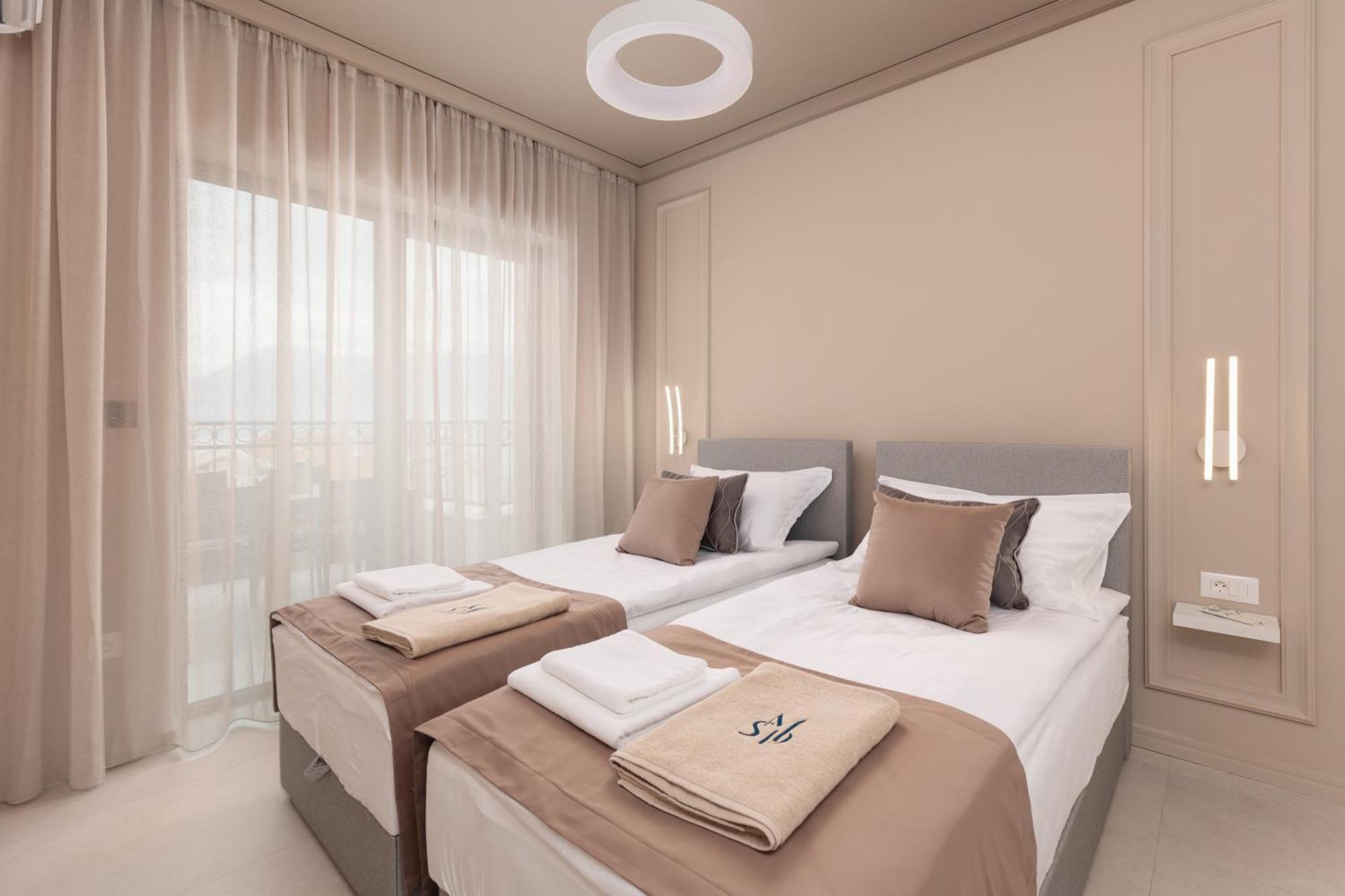 Saint Matthew Place Apartment