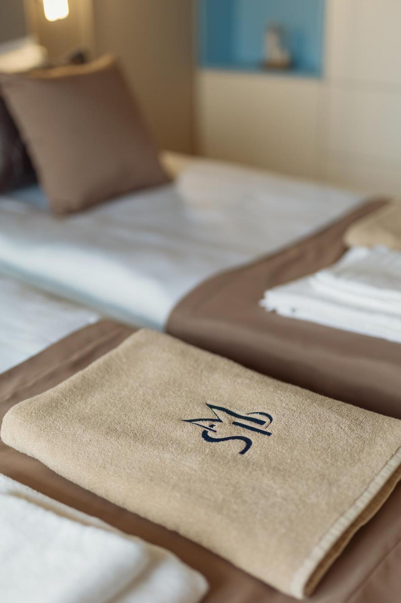 Saint Matthew Place Апартаменты *